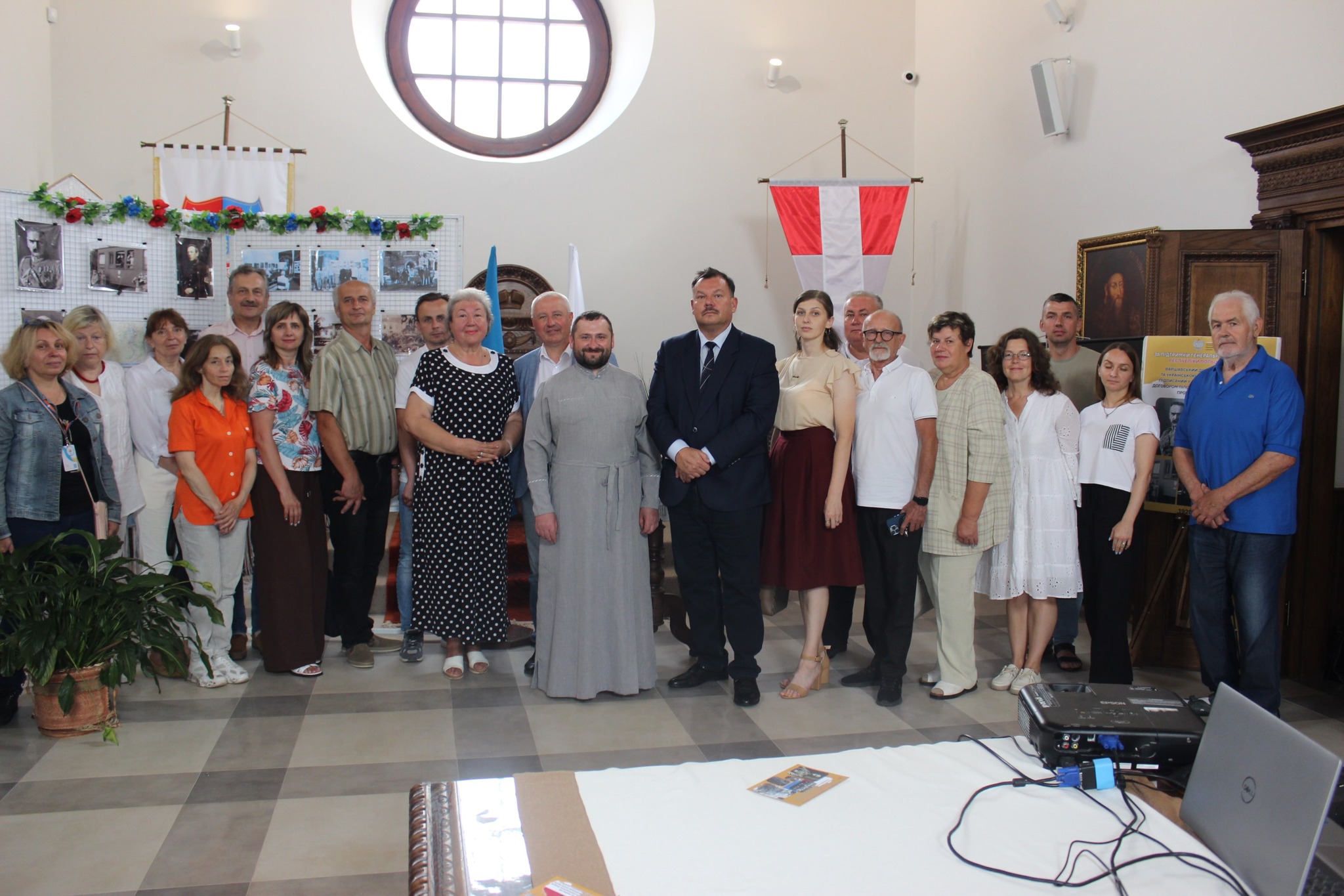 "Разом проти Москви"